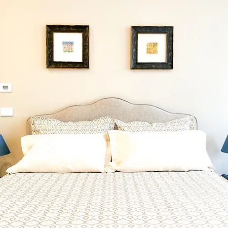 Comecasa Elegant Historical Appartamento *