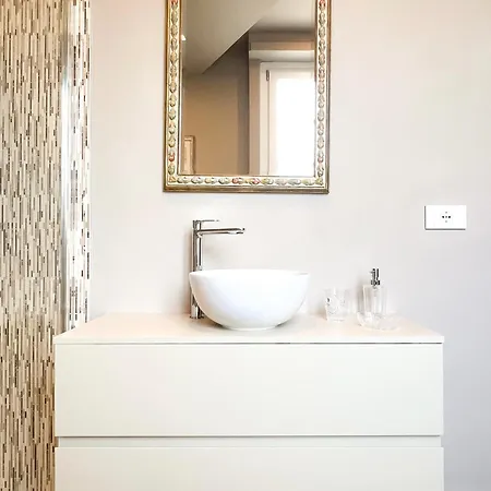 아파트 Comecasa Elegant Historical