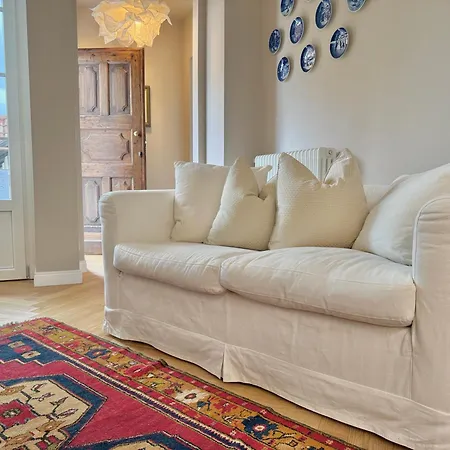 Comecasa Elegant Historical Apartment *